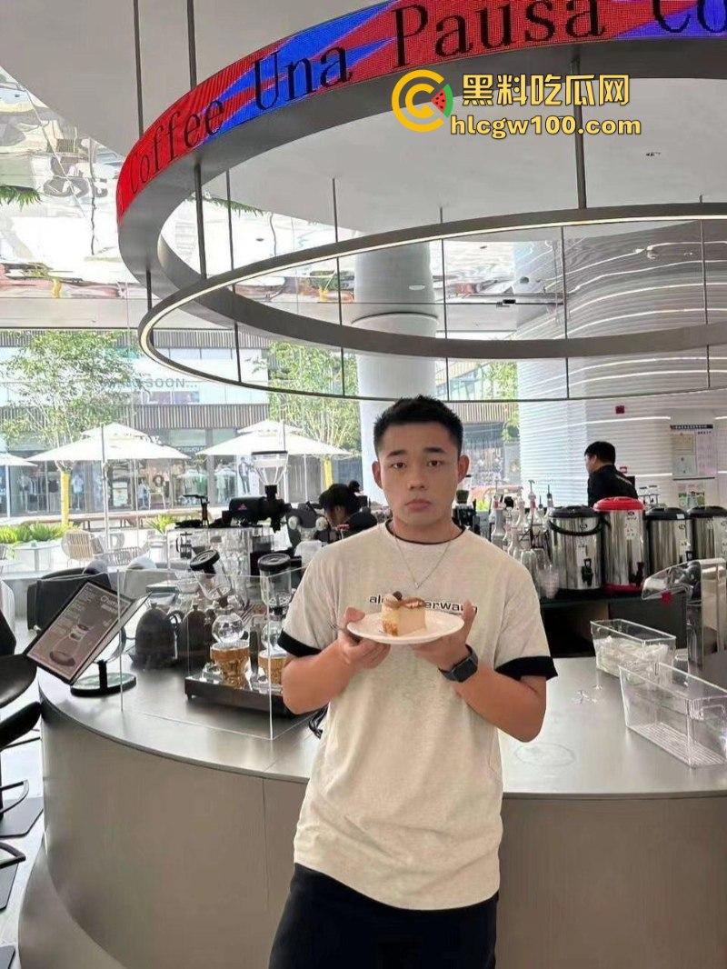 成都男gay为爱冲锋 一群骚肛大混战 渣男为护男三爆打原配 捅过的菊花说忘就忘了吗？-1