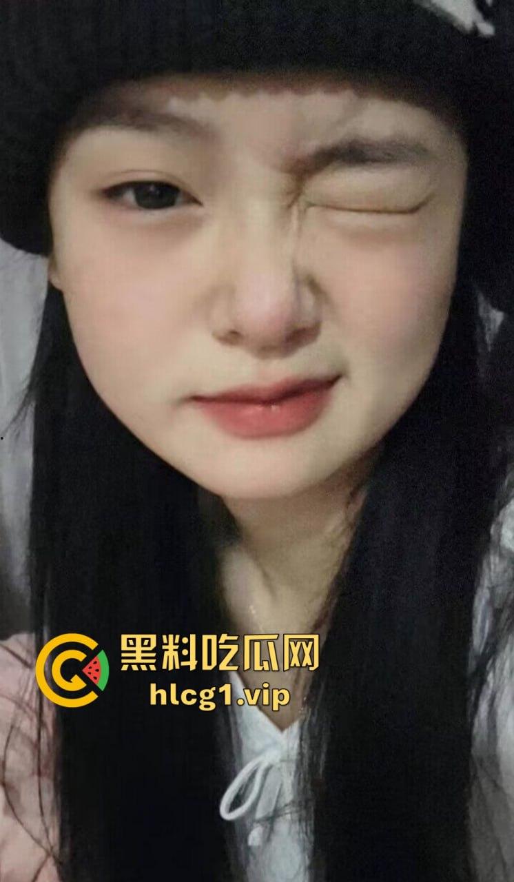 四川传媒大学女神『 林幼薇』的私密视频流出！被绿帽奴男友背后捅刀，鲜花插在牛粪上！-5