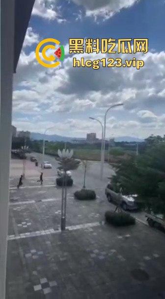 民兵团为保护诈骗窝点跟正规军火拼,诈骗窝点陷入枪战,猪仔解救行动正式打响!-2