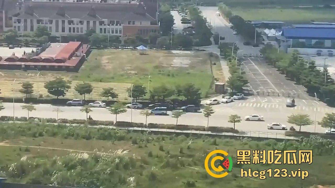 民兵团为保护诈骗窝点跟正规军火拼,诈骗窝点陷入枪战,猪仔解救行动正式打响!-5