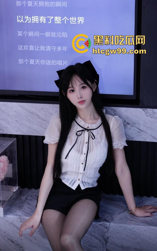 抖音26万粉擦边网红【林荫】不雅私拍外泄,顶级尤物激情大战曝光,性爱大戏震撼流出!-2