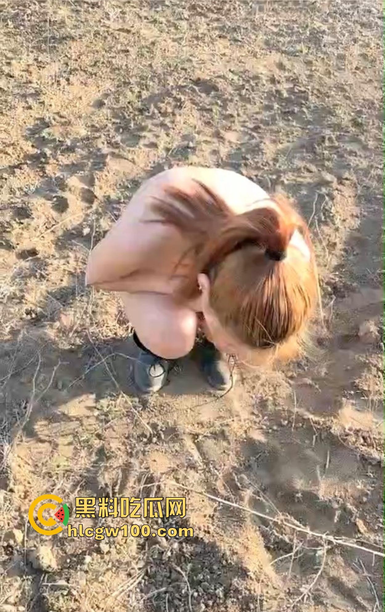 广州驾校惊现变态教练,潜规则精神小妹学员,驾校户外裸奔调教玩黑木耳抽烟吞吐,不骚不给过科目二!-10