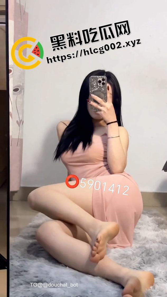 擦边网红【夏笙】微密圈流出被熟人贩卖造谣导致退圈 努力擦边的小姐姐有什么错呢 绝版资源大放送-11