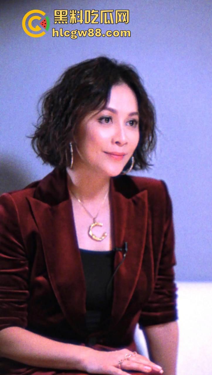 香港女星【刘嘉玲】当年被绑架强奸的视频泄露流出,匪徒无套颜射 虽画质模糊但依稀看得出是本人!-3