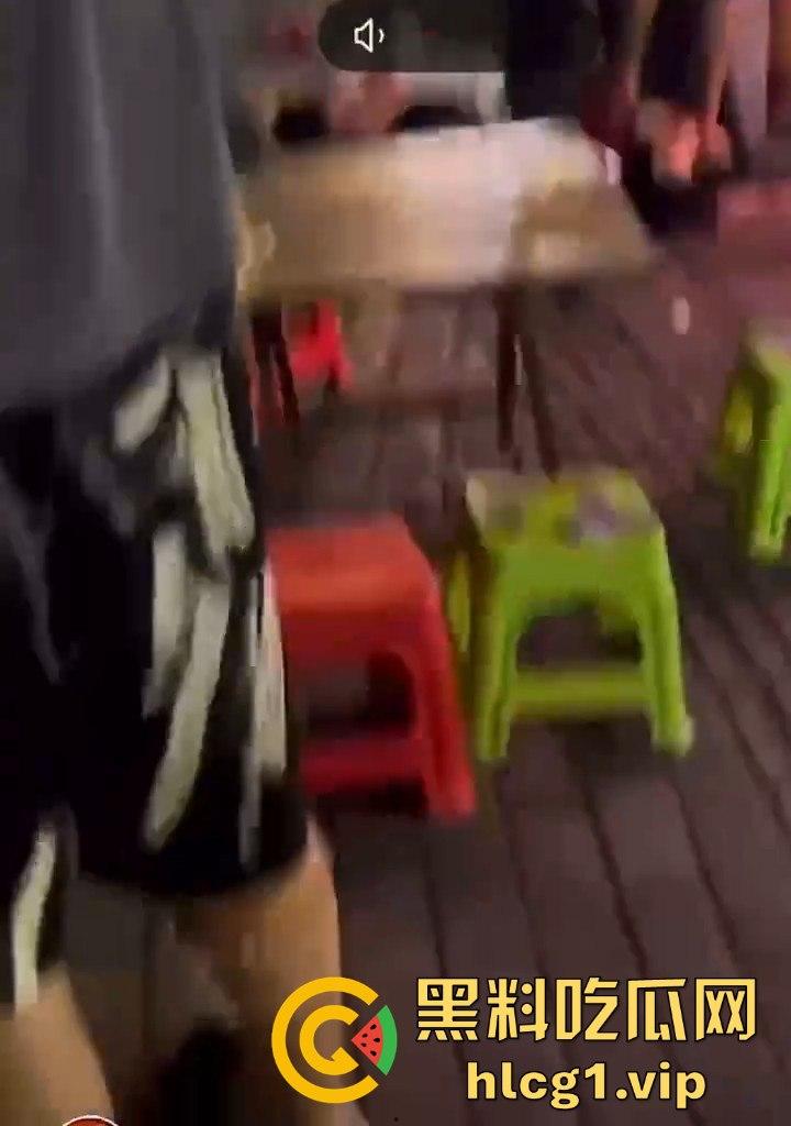 吵架吵成命案!烧烤摊男子聊天被女子嫌吵,竟拔刀相向当场捅人!-5