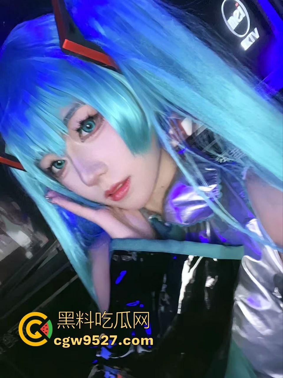 白天漫展初音御姐晚上床上骚逼母狗，极致反差女友，调教勾引疯狂榨精，骚气直冲云天！-2