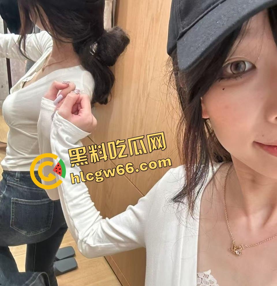 抖音16万粉网红【小水不哭】完整做爱资源流出，高颜值女大生化身丝足淫魔，粉嫩蜜穴伺候榜一大哥！-9