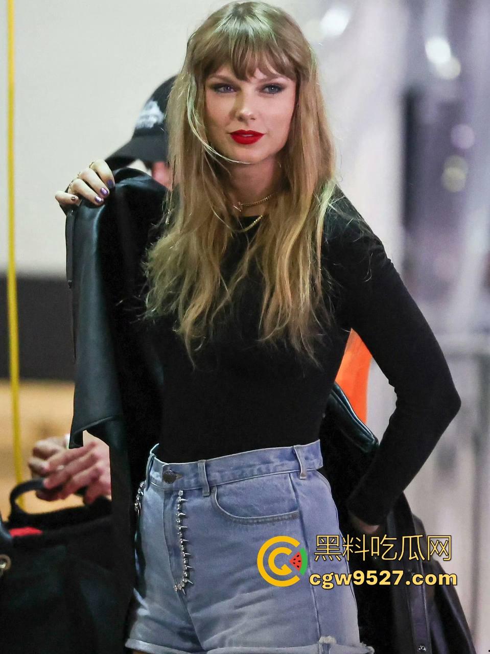 近期泰勒·斯威夫特结婚的消息刷屏了，可能观众不认识她，就让我们走进【泰勒·斯威夫特：时代之旅】认识一下她吧！-8