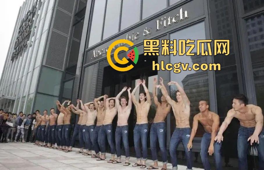 80岁A&F前CEO老淫魔『迈克尔·斯坦顿』被捕！假借男模招聘实则大玩下药交易，与百名男模的秘密曝光！-7