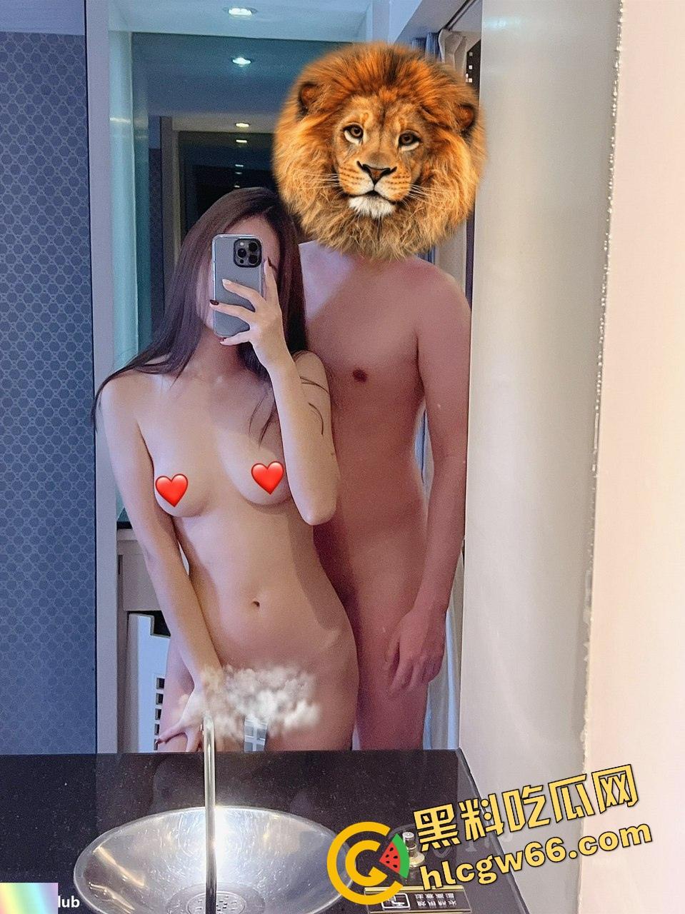 太原母狗级尤物『屠敏丽』人前白虎御姐人后调教3P舔精，黑丝JK样样玩，真不知是哪位大神的专属狗！-14