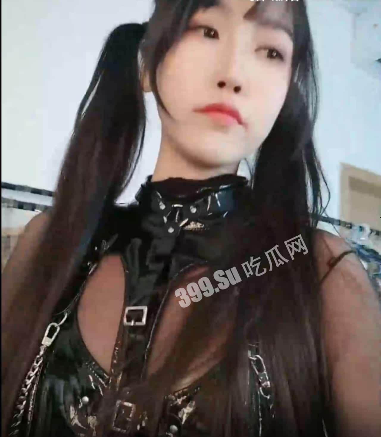 抖音呆猫 玛丽萝丝涂油私拍-4