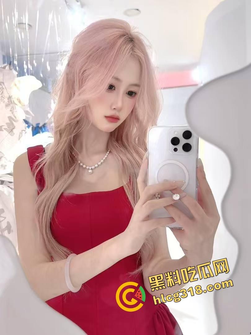 牛逼情侣把儿童乐园当野鸡窝,俩人操得像荡秋千,年轻人技艺高超做爱,监控也是录得一清二楚!-7