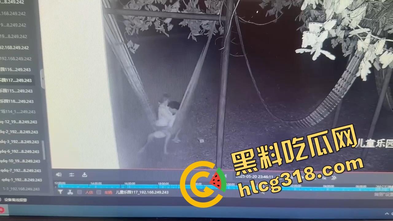 牛逼情侣把儿童乐园当野鸡窝,俩人操得像荡秋千,年轻人技艺高超做爱,监控也是录得一清二楚!-9