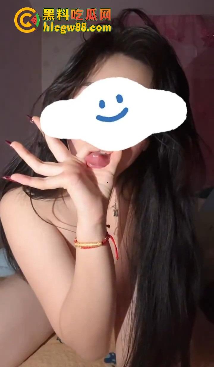 江苏05后小M投稿骚瓜，被主人甩后找新主，舌功A+奶子B，才艺视频看得让人鸡巴硬爆！-15