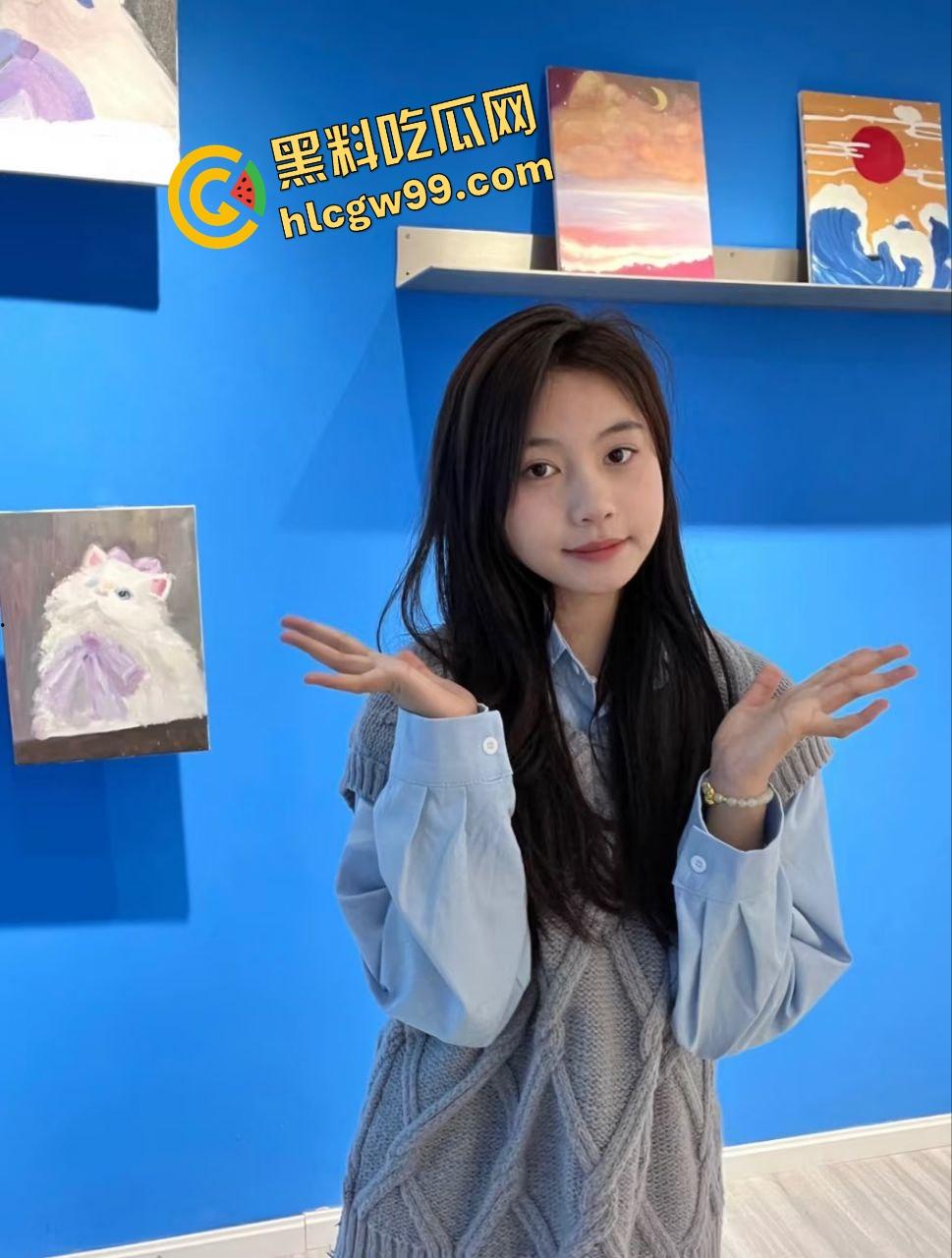 广东中山反差骚鸡肉便器【任美雅】酒店与男友爆操性爱,女上细致摩擦填满黑洞!独家曝光流出!-1