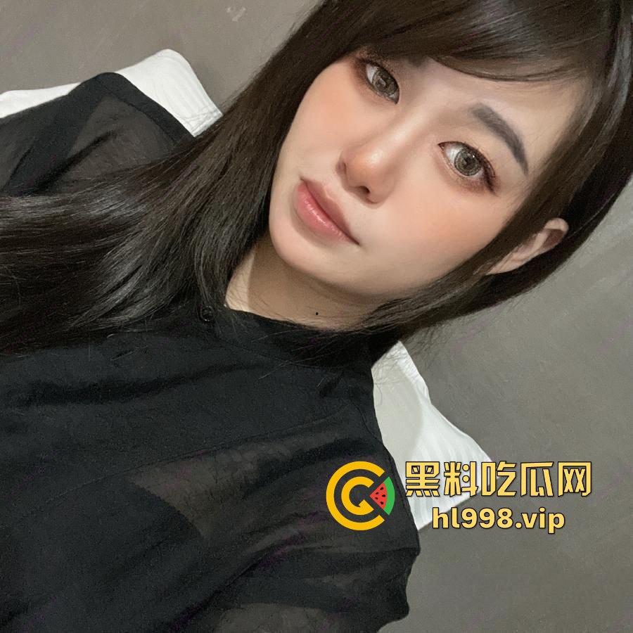 江阴极品人妻【黎萍】自拍骚照约炮，背着老公出轨被发现，私拍视频成国产区素材！-4