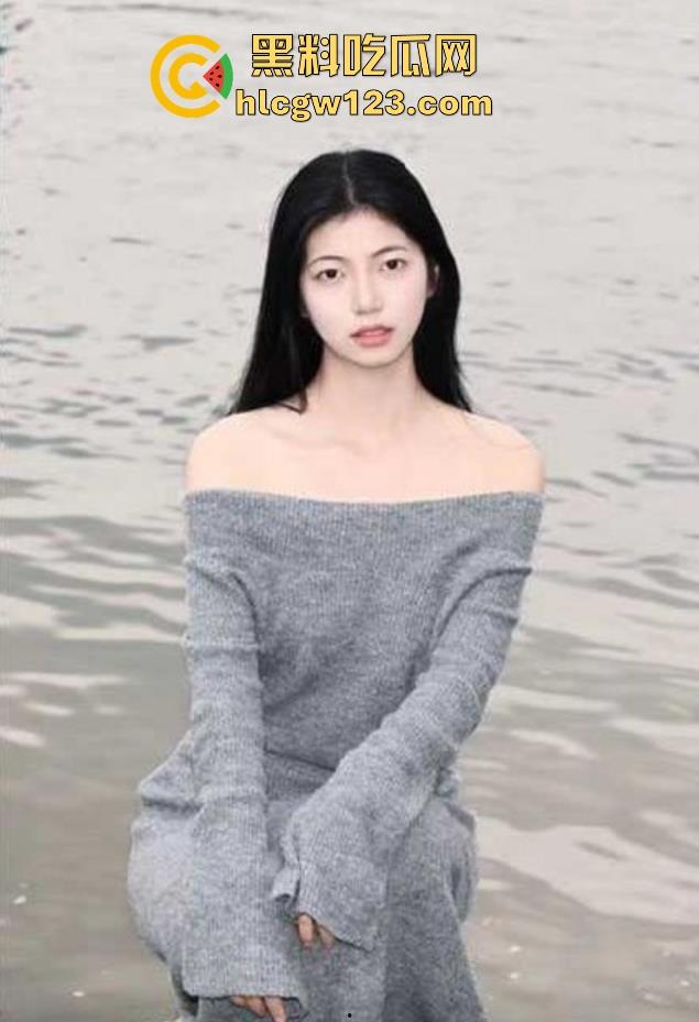 海角乱伦大神 御姐驯兽师新作 欲壑难填的性感堂姐甘愿沦为弟弟胯下母狗！-2