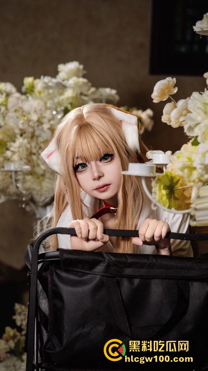 昆明文理学院大一『严依祎 』没几个粉丝呢已经开始伺候金主了 COS小妖精穿JK被爆操得满地流水!-10