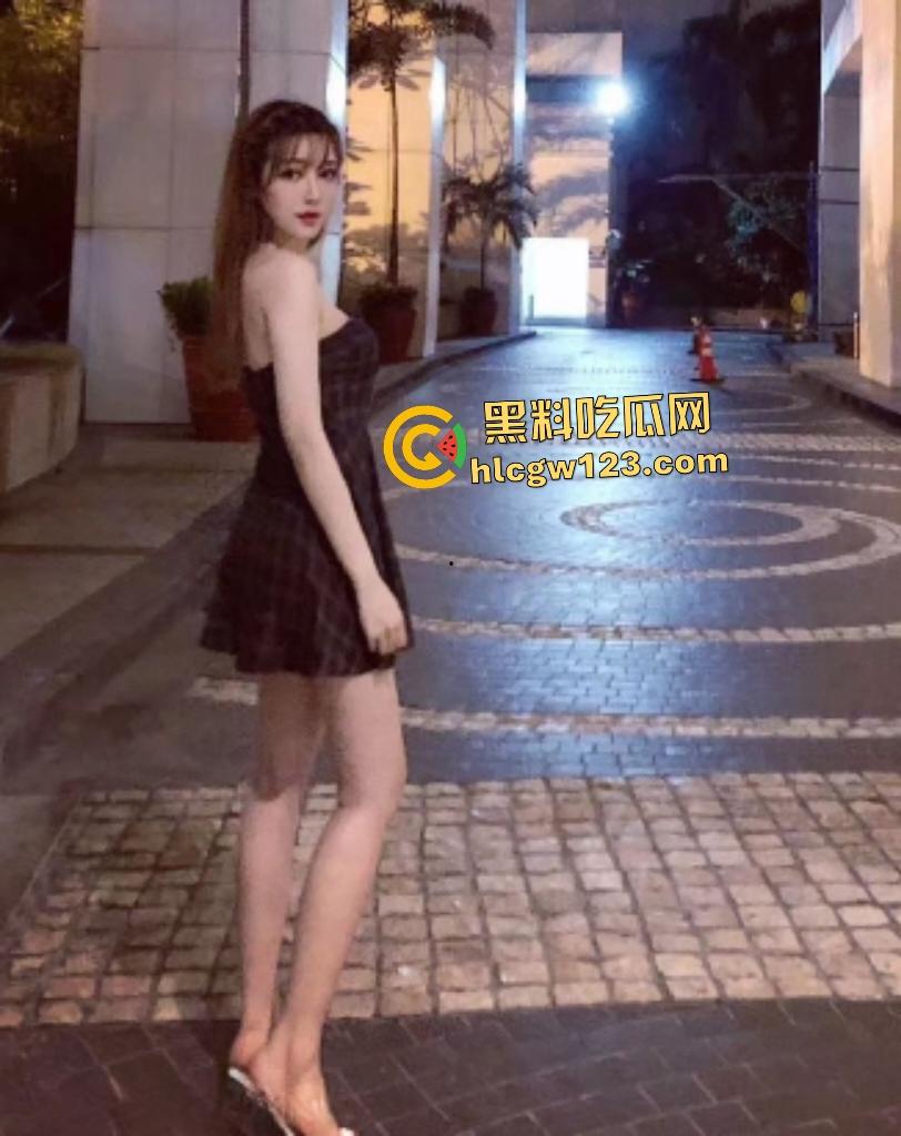 上海师范大学【宋诗雯】不光聊天骚，床上也骚！传教士被男友猛操喷水，大脑空白高潮失控！-1