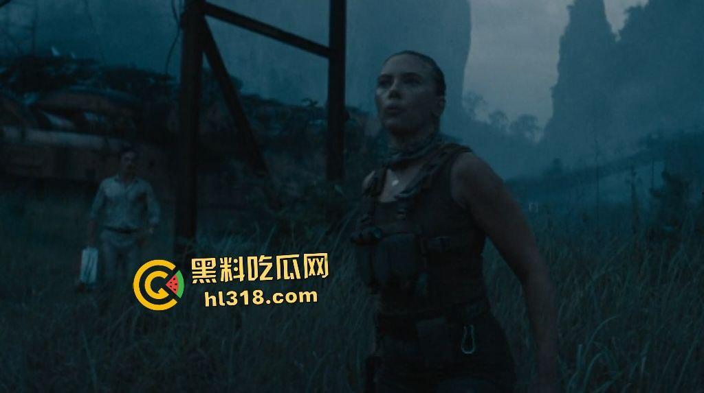 《侏罗纪世界：重生》恐龙禁岛血战精英小队揭秘惊天基因阴谋，泰坦龙的雷霆践踏，堪称2025年科幻巅峰！-8