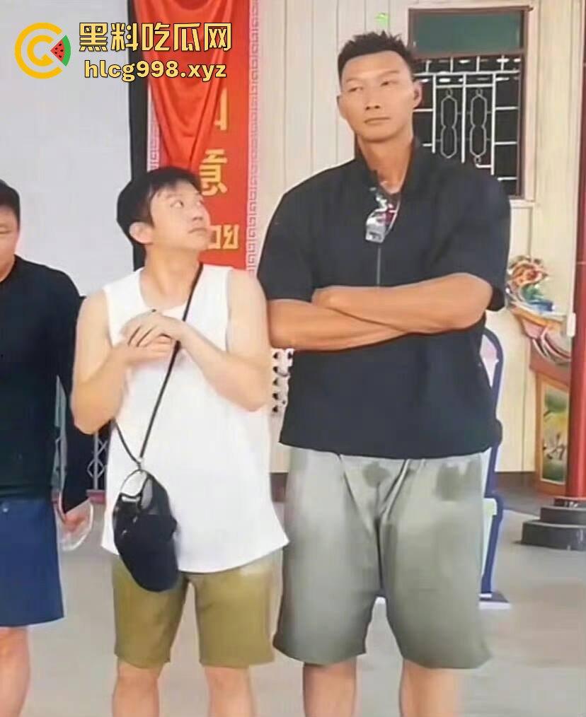 易建联招嫖？TS小姐爆料猛料，裸照+身份证曝光，篮球圈这次真的炸锅了！-16