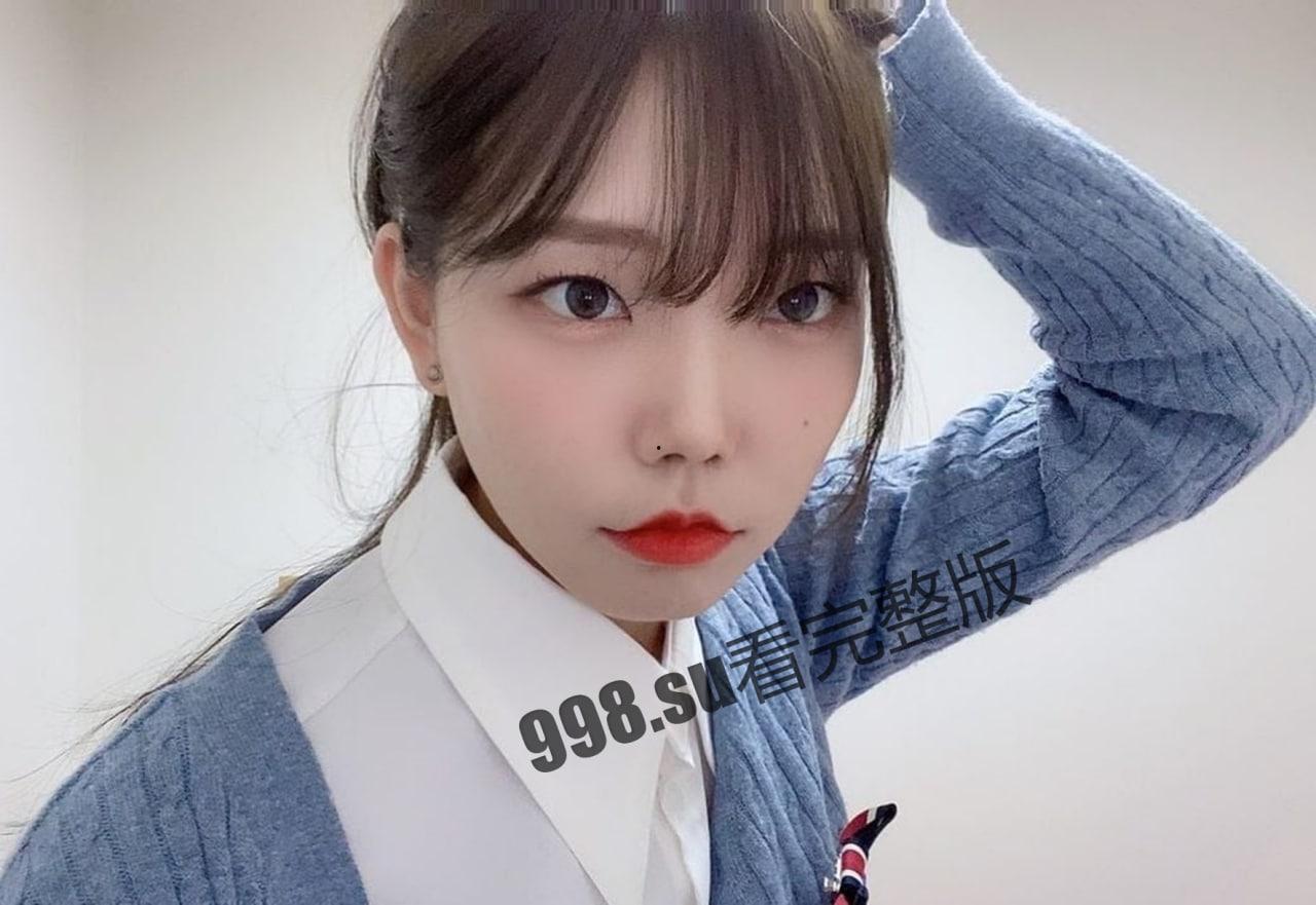 【反差女友】超听话的兔牙小姐姐 喝醉后被男友按在马桶上操-1