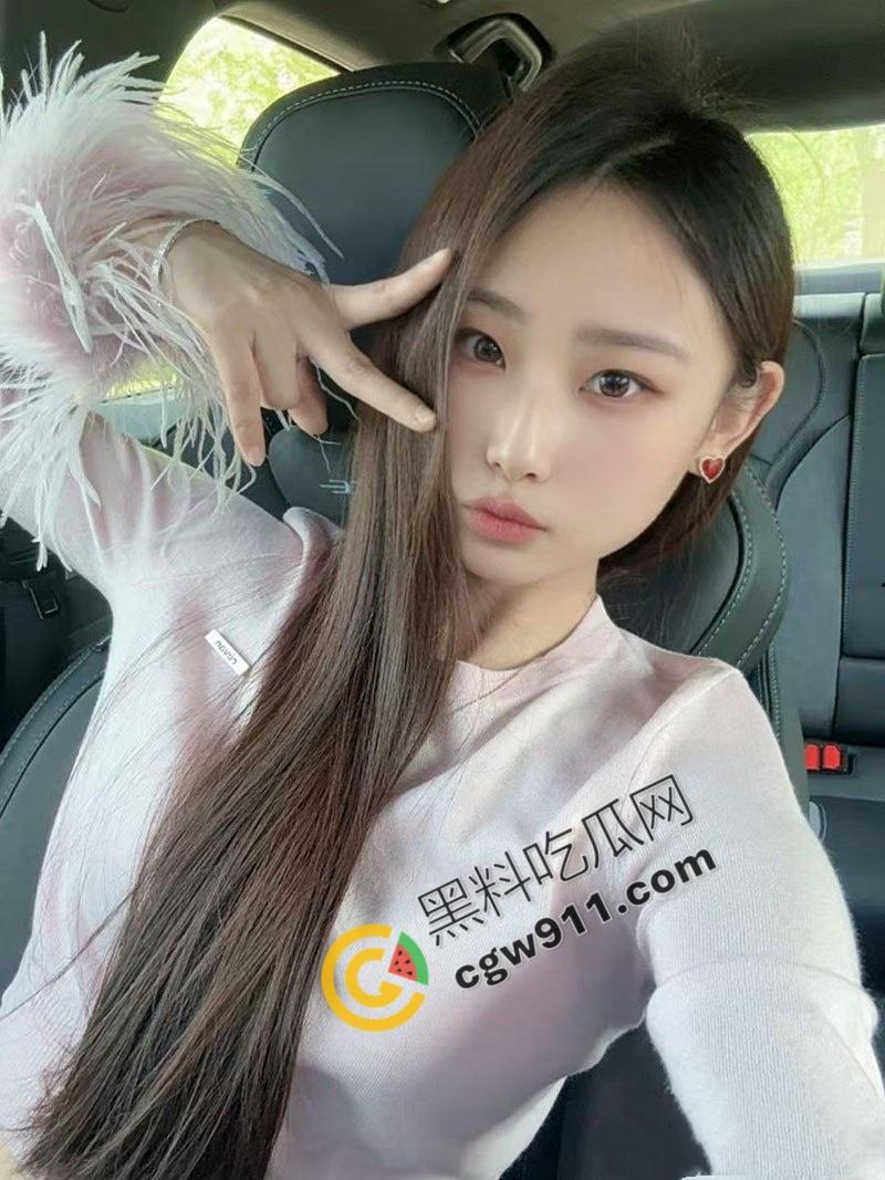 天津舞蹈老师【徐紫璇】骗钱性爱丑闻曝光！性感裸挑逗金主，爆乳露体，粉穴湿滑，后入爆操极品身材-3