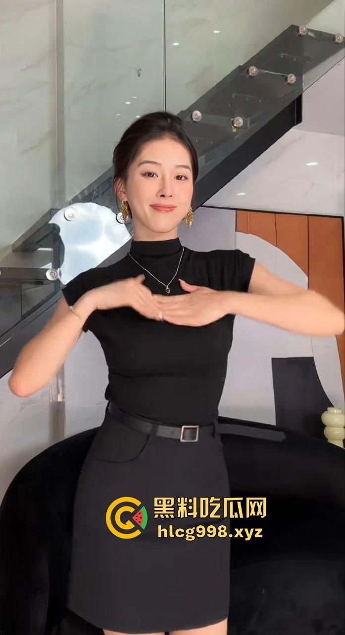 三只羊前主播188W粉网红『小允儿』援交视频泄露！精致女神秒变金主的玩物，床上大战爽到表情失控！-16