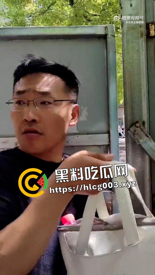 安徽大学江淮学院学生起义！学院转设 全体师生失去档案学籍还被校领导威胁 社交媒体封禁发言 真就没天理了？-3