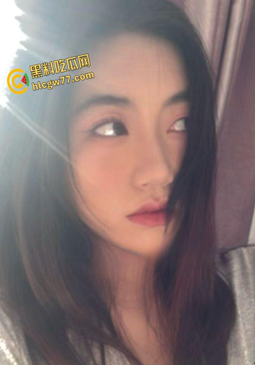 南京财务【陈琳】反差私拍曝光！豪乳翘臀情趣诱惑，骚浪姿势掀翻全网！-3