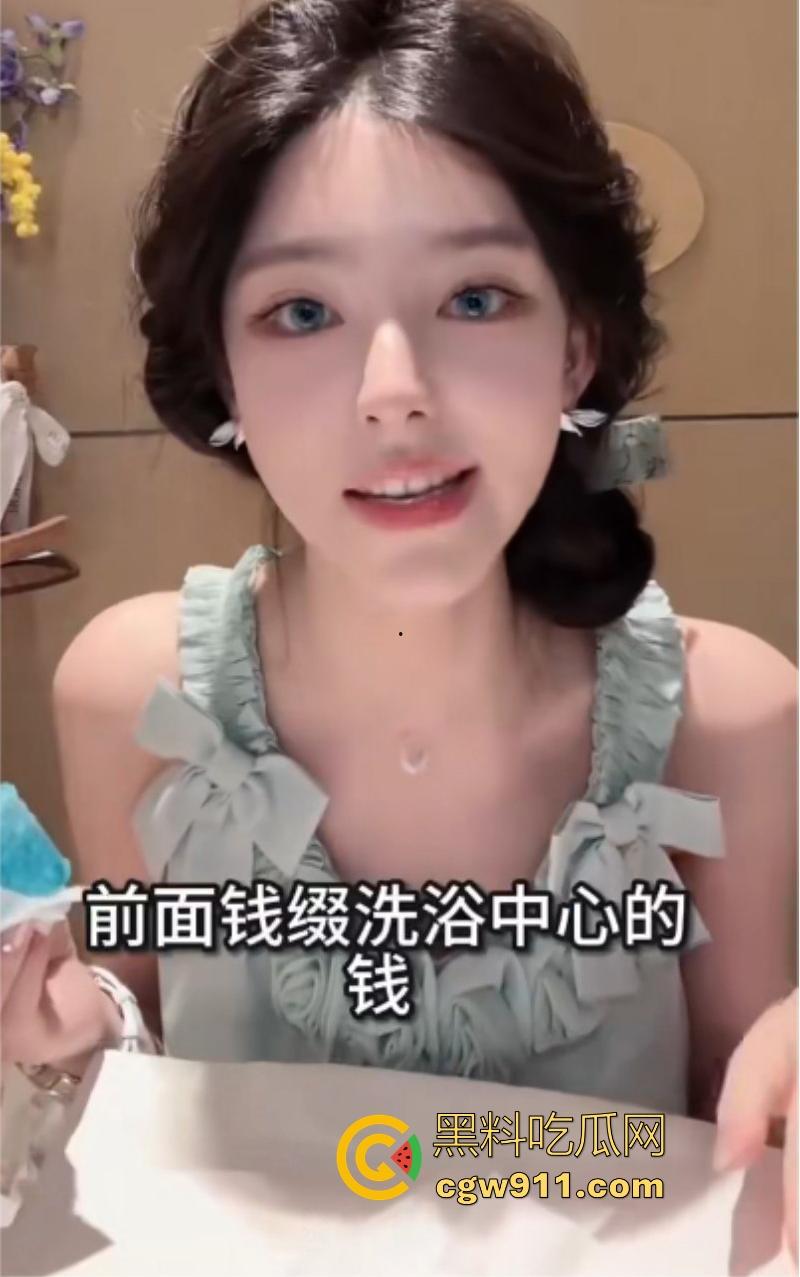 抖音御姐网红【ally】38岁饥渴少妇，收下爱豆韩奎真礼物，不惜为爱冲锋跨国送逼，真是爱情冲昏了头脑！-15