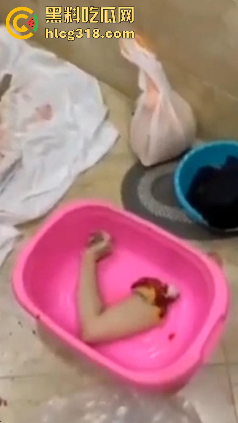 东南亚吸毒男模，无套和客人出台，双飞吸毒玩嗨杀死女友，还将女友闺蜜强奸砍头分尸，太变态了！-10