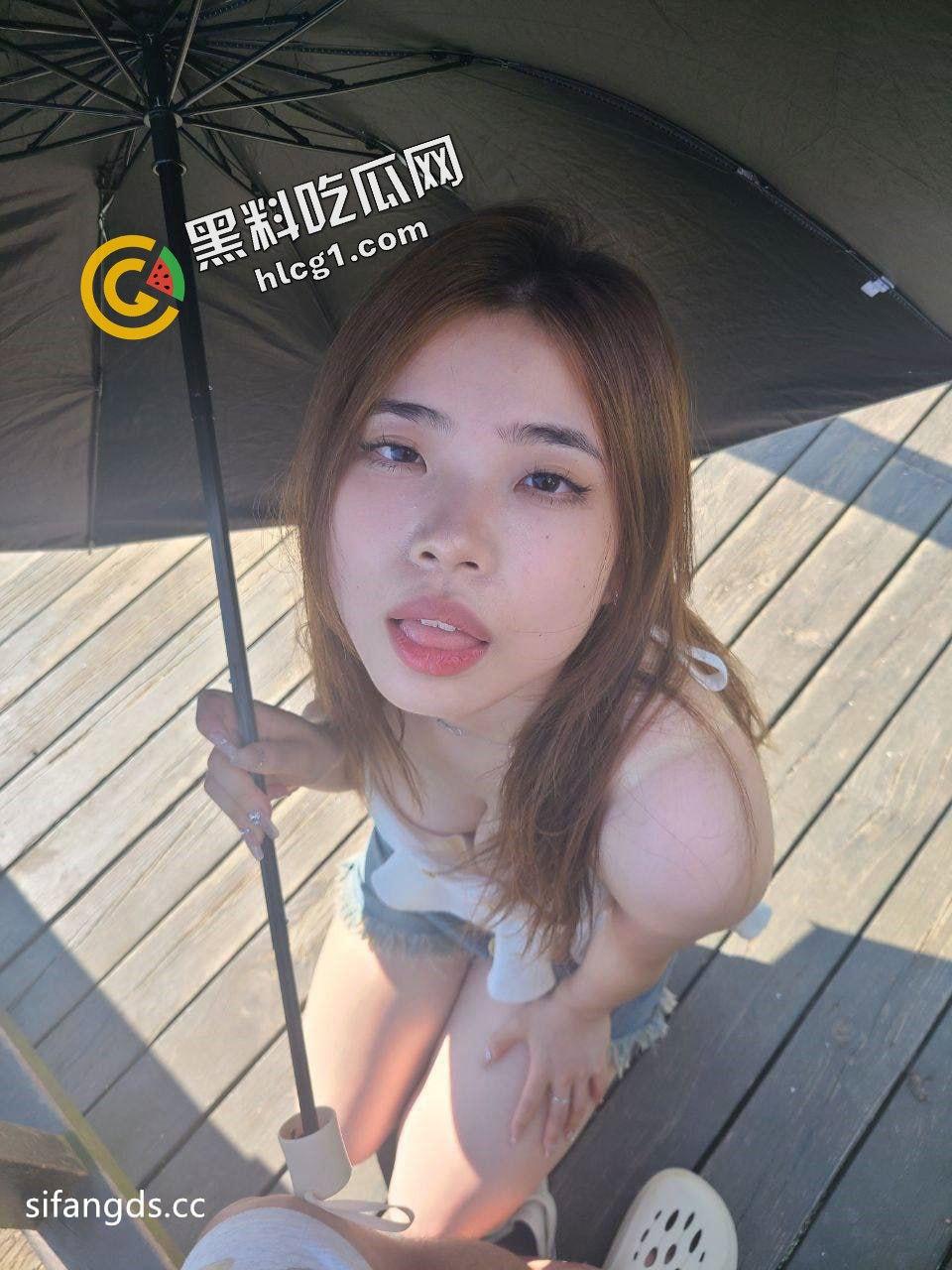 南京邮电大学御姐『李琦玉』金主包养后 拍摄大量情趣制服视频流出 撸管必备！-1