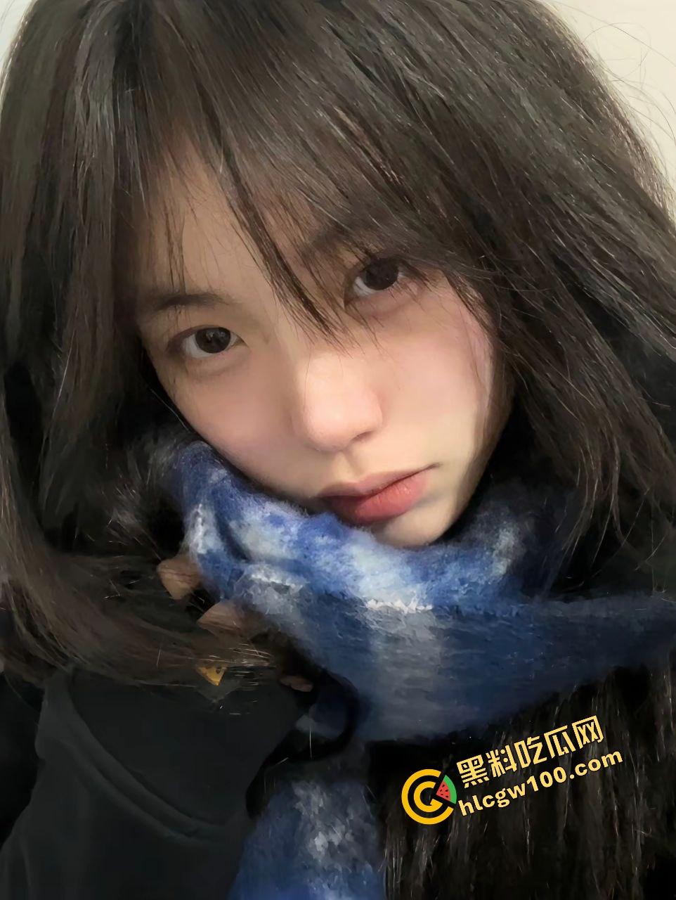 百色职业学院清纯甜美女神【王涵曦】被带坏调成反差母狗，约操大哥口爱爆怼骚逼娇喘！独家曝光流出！-1