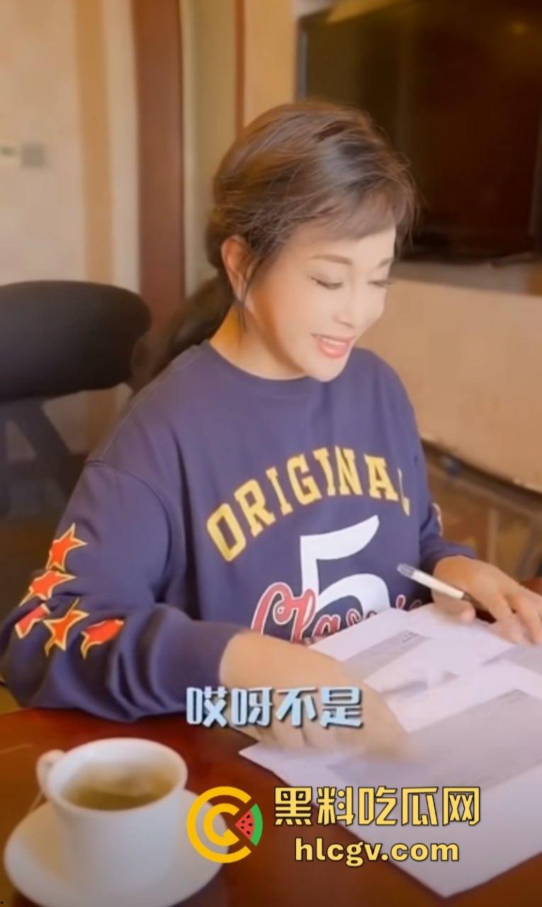 著名女星刘晓庆出轨实锤被曝光 人老心不老 大尺度暧昧聊天语音流出-10