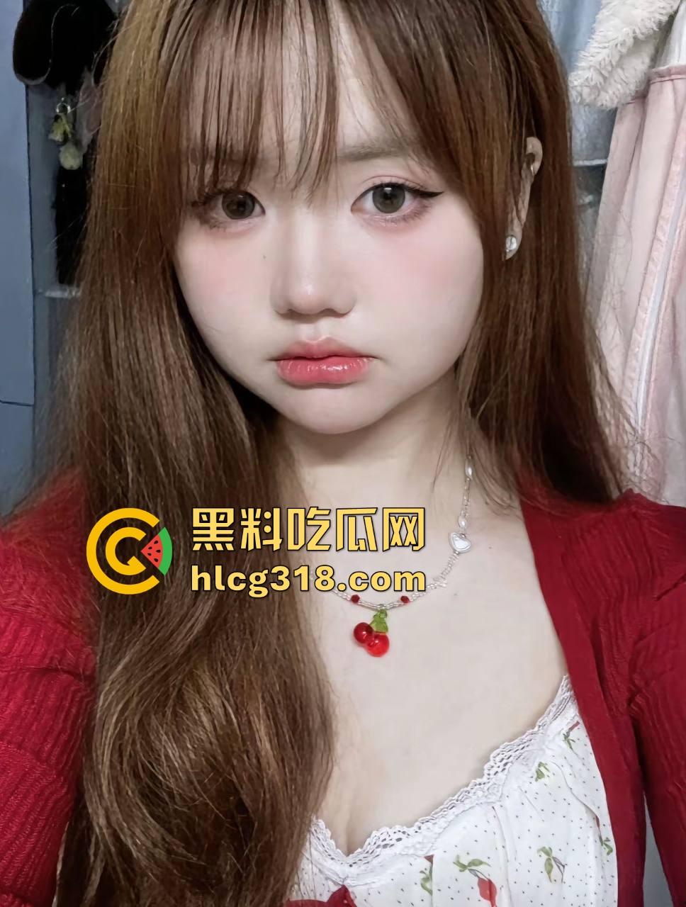 山东科技大学大一学妹【秦婉瑜】可爱微胖小母狗，极品巨乳深插嫩鲍，扛腿抽插淫叫不止！-1