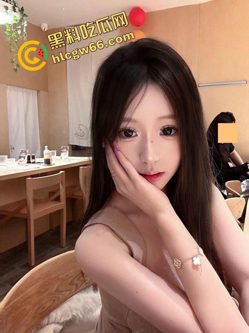 山东青岛乱伦猛男拿下绝颜表姐【钱优】，脸美得能射爆，狂啃大鸡巴骚穴塞满还献菊花初次！-7