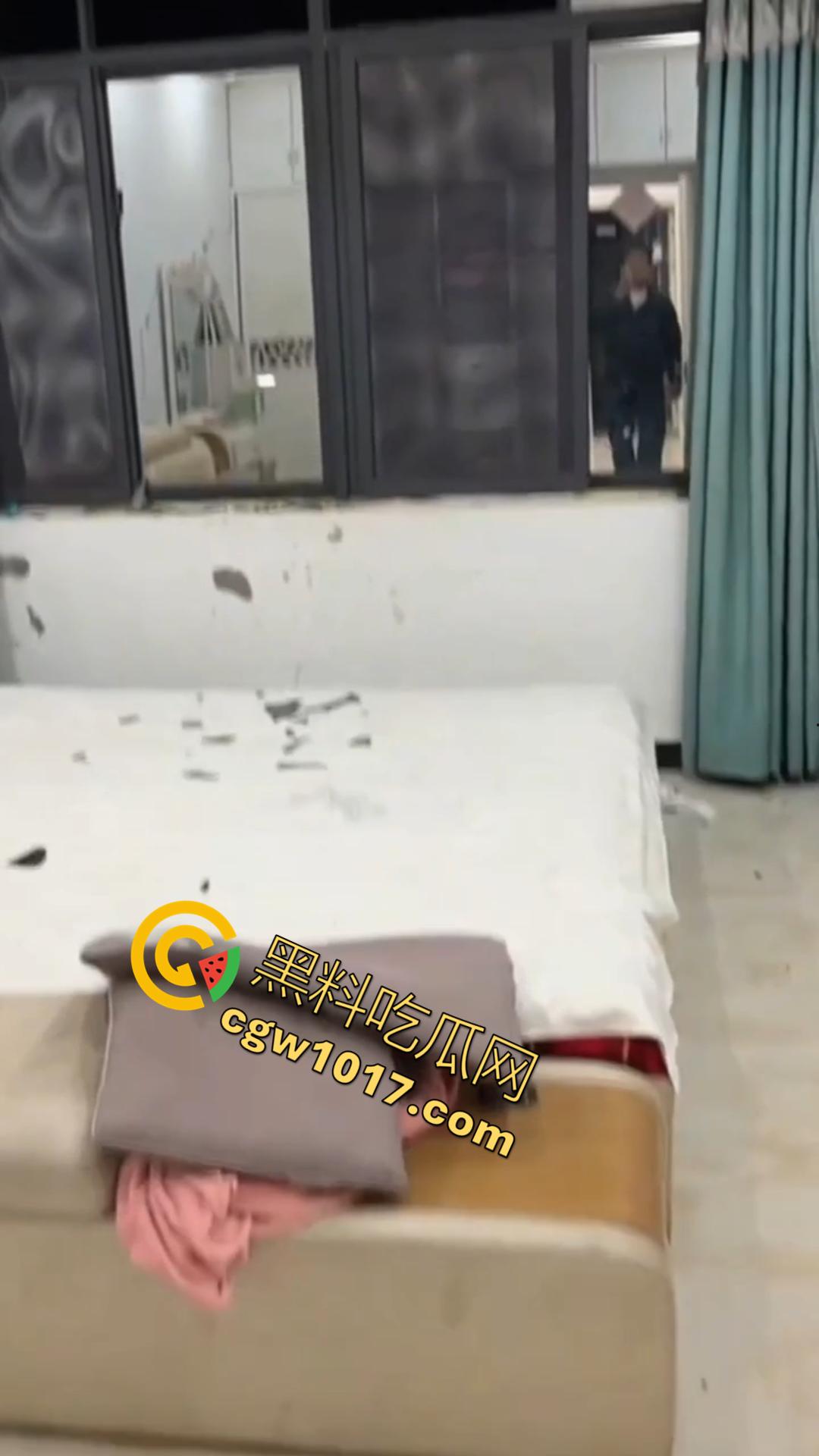 安徽亳州赵桥乡爆炸惨案只因为村名非法烟花销毁失控造成！卢天庙小学附近的建筑坍塌受损不一 造成4人重伤！-4