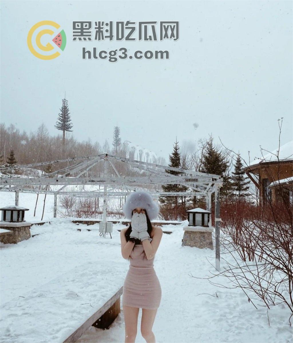 91大佬鹿与玫瑰海圈养极品小母狗疑似抖音百万网红「皮幼」，豪门调教大秀，调教细节曝光，视觉冲击无敌！-1