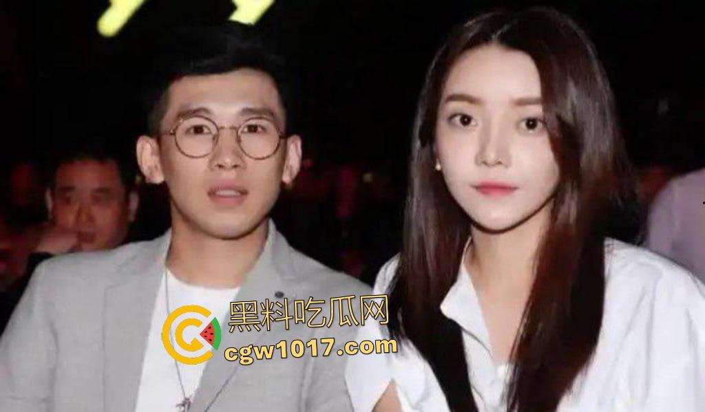 网红鼻祖【李天佑】结婚当天炸锅，千万周星女王给钱就睡聊天记录曝光，老婆跪舔金主鸡巴深喉吞精，才刚结婚就被绿？-3