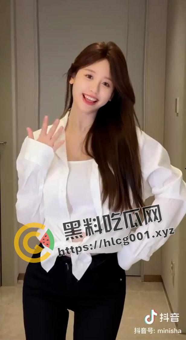 开盒超级网红【一栗小莎子】抖音千万粉丝 紫衣战神 擦边烧鸡女王 个人信息曝光-9