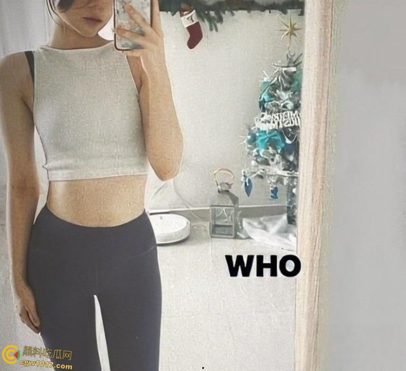 江苏音乐系反差学妹【陈婉婷】大尺度私密自拍， 肤白如雪绝美颜值，伸舌挑逗露脸脱衣揉乳，诱惑爆棚！-3