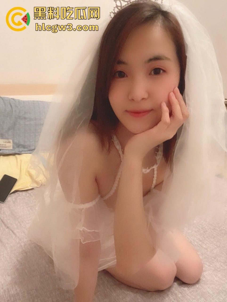 新婚夫妻为钱向猥琐房东低头！年轻丈夫眼睁睁看着新娘沦为床上玩物，羞愧无助自责不已！-5