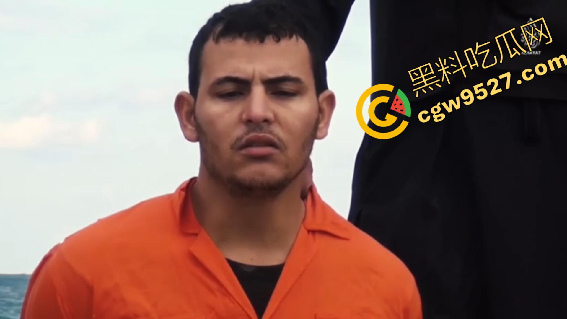 血染海滩!印度刽子手的恐怖行刑现场,犯人被无情割头,现场血流成河,恐怖至极,胆小者勿入!-2