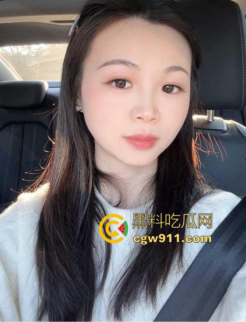 女博士也有性需求的！河北工业大学博士生【张筱艺】，骑乘榨精小男友，做爱来缓解学习压力！-1