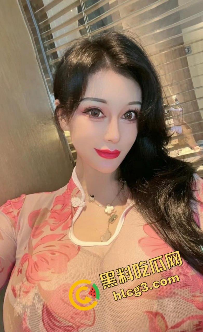 快手微博女神『芷仪宝』大哥私拍视频外泄！1对1露点抠逼喷射自慰视频意外流出，欧洲翘臀让哈登都甘拜下风！-10