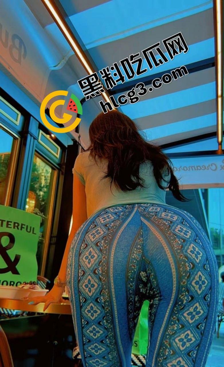 快手微博女神『芷仪宝』大哥私拍视频外泄！1对1露点抠逼喷射自慰视频意外流出，欧洲翘臀让哈登都甘拜下风！-11