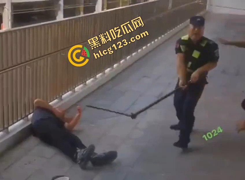 家长进校门与保安爆发冲突,叉杆怒砸头!深圳学校保安情绪失控惹大祸!-15