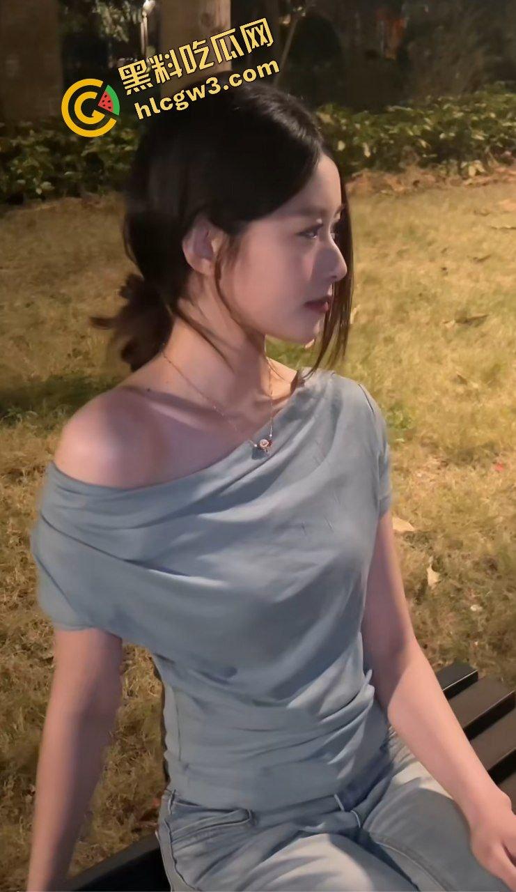 海南琼海人妻渣男偷情反差学生妹『周敏瑶』楼顶情趣睡衣后入猛蹬 黑丝爆操淫荡邂逅!原创独家曝光!-1