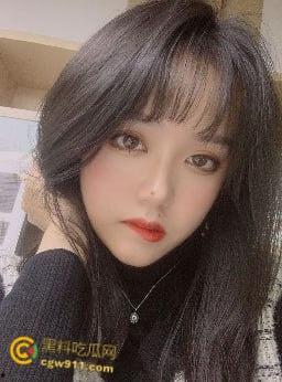 郑州大学第一附属医院护士【孟江雪】,和男同事偷情被男友曝光,经常内射吞精性瘾很大,蕾丝豹纹骑乘榨精 !-2